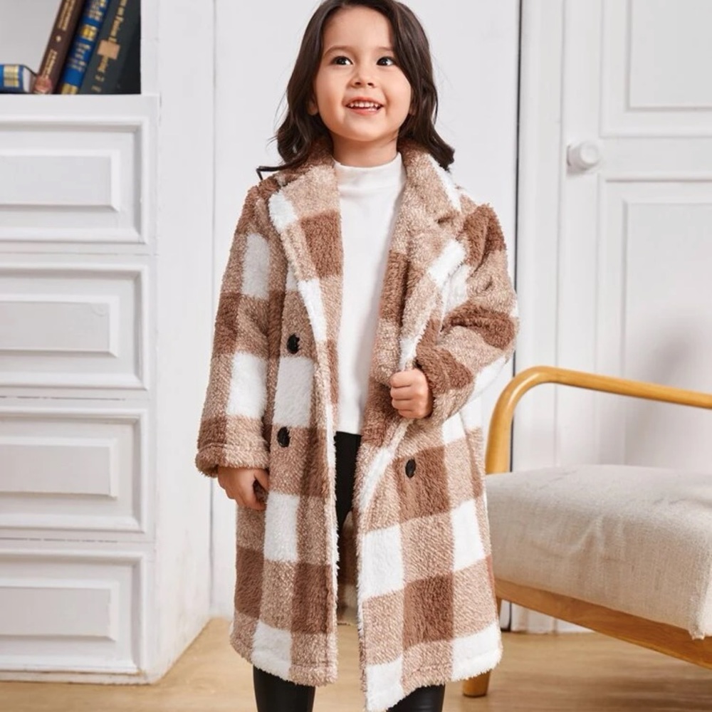 5Y brown and white coat